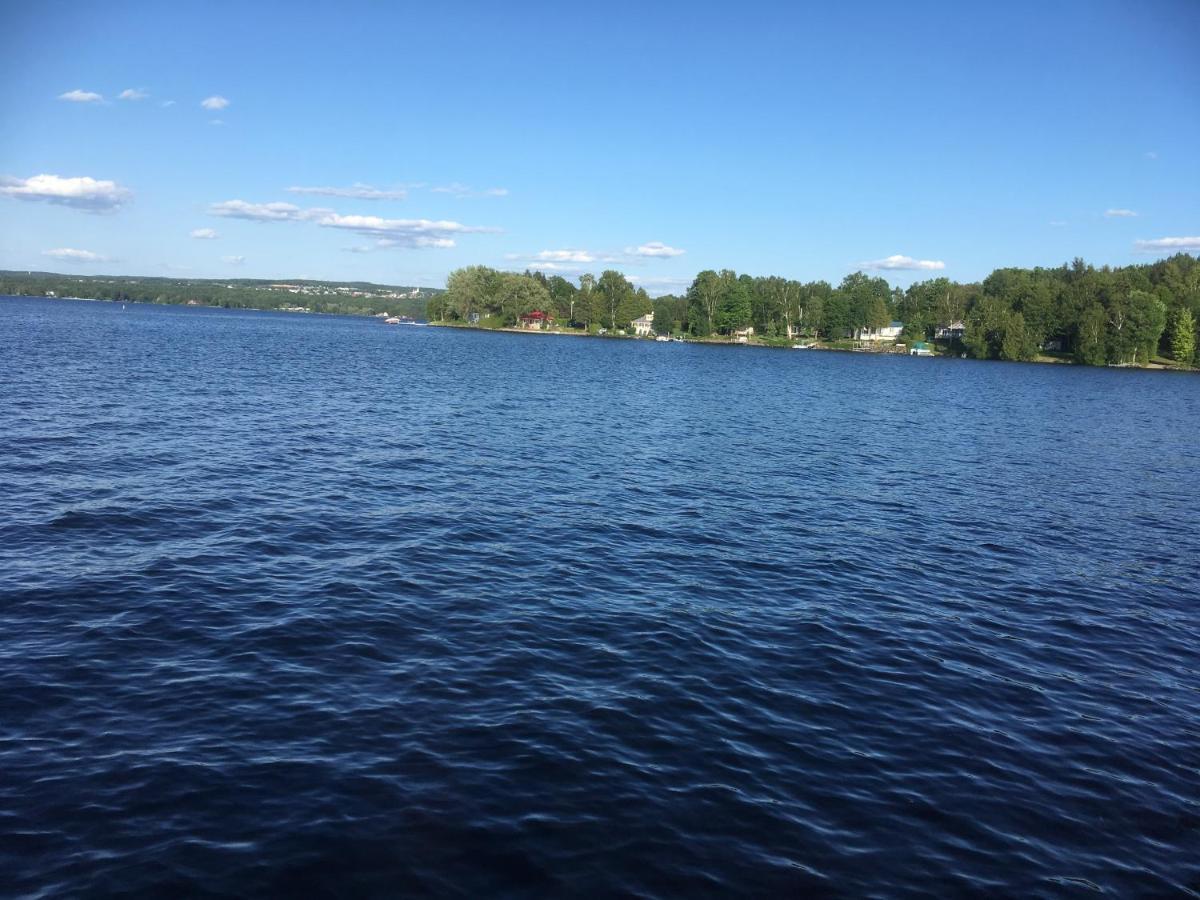 La Grange Sur Le Lac App A Et B Saint Romain Luaran gambar